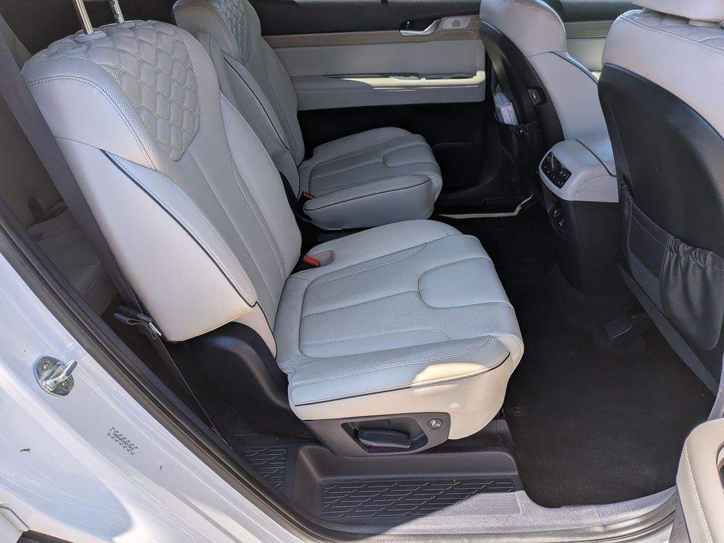 2022 Hyundai Palisade Limited - Photo 32