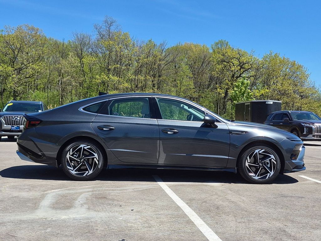 2026 Hyundai Sonata SEL - Photo 8