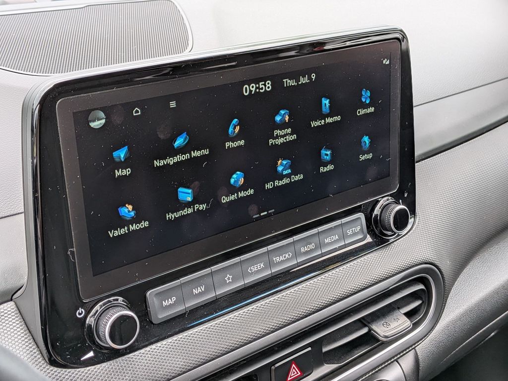 2023 Hyundai Kona Limited - Photo 18