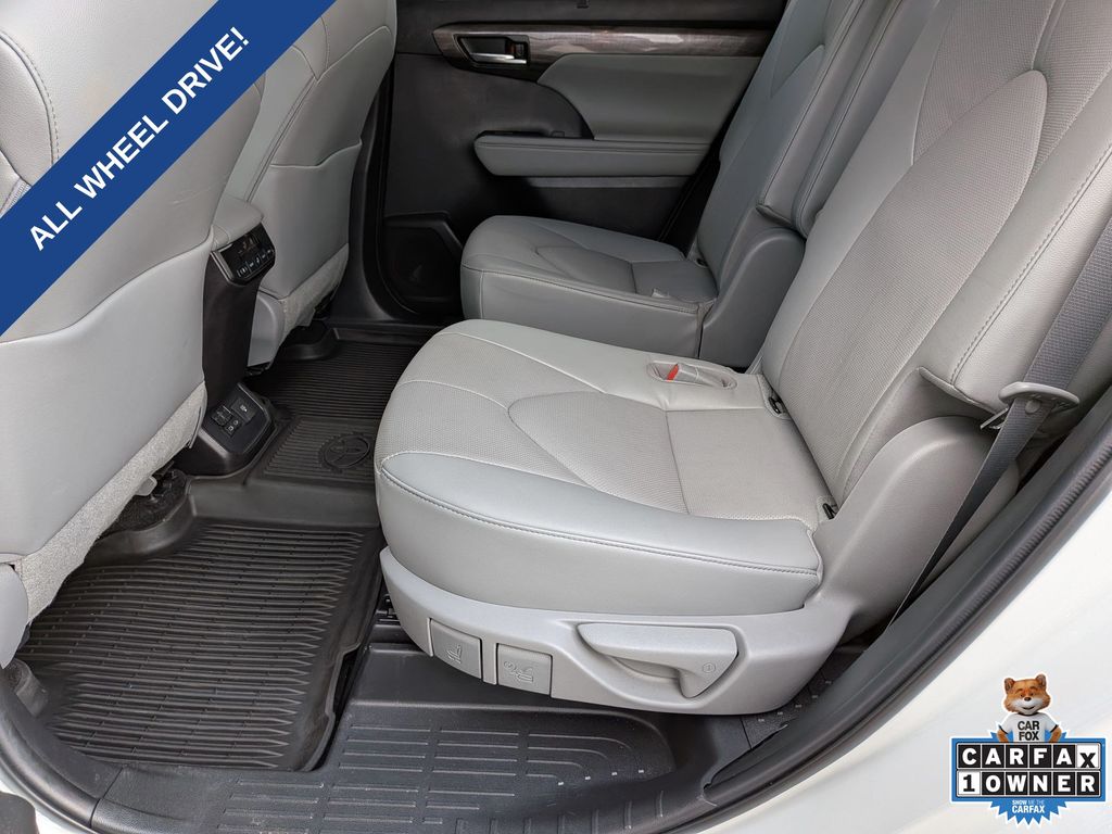 2023 Toyota Highlander Limited - Photo 25