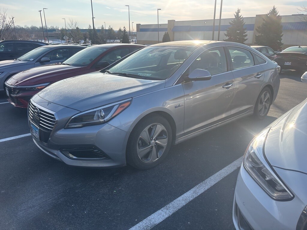 Used 2017 Hyundai Sonata Hybrid Limited Sedan