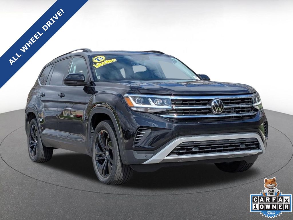 2023 Volkswagen Atlas SE w/Tech
