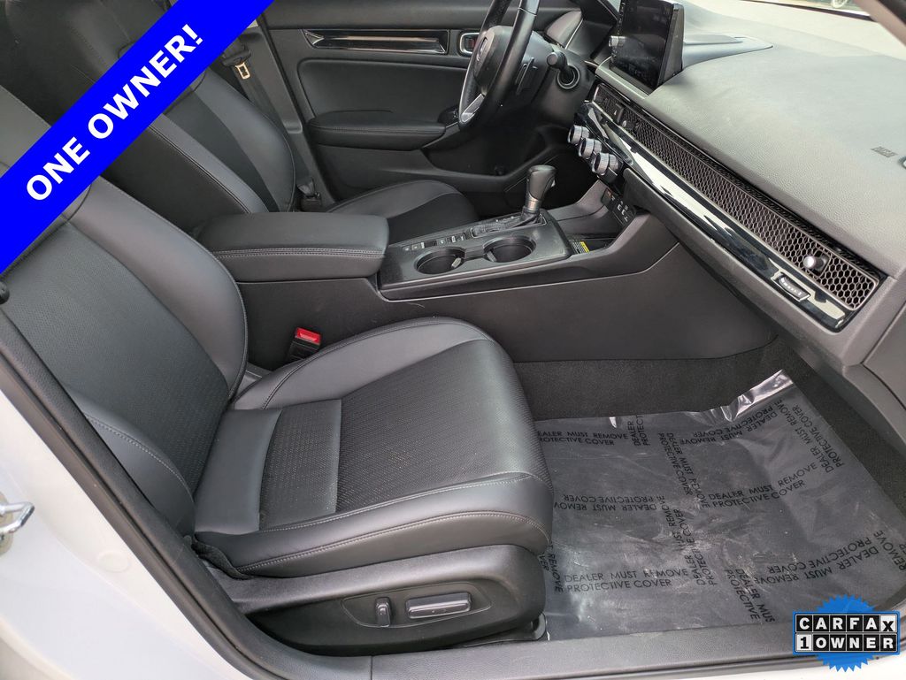 2024 Honda Civic Touring - Photo 25
