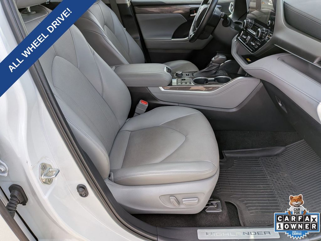 2023 Toyota Highlander Limited - Photo 33