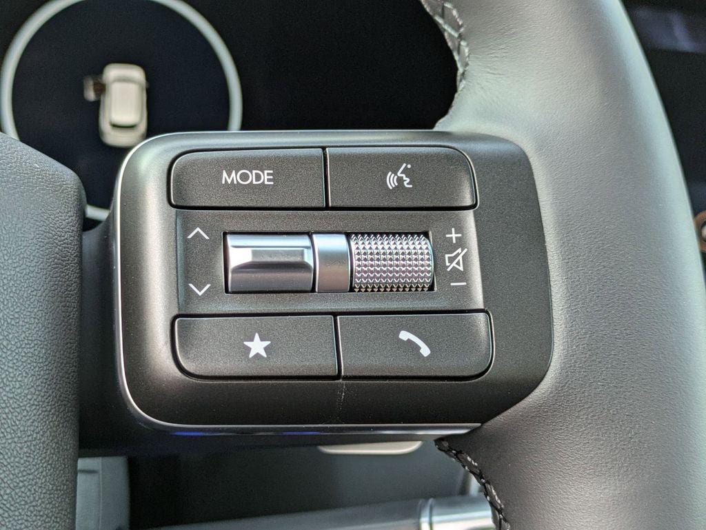 2026 Hyundai Palisade Limited - Photo 15