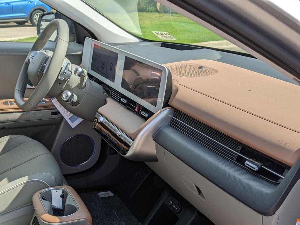 2024 Hyundai IONIQ 5 Disney100 Platinum - Photo 25