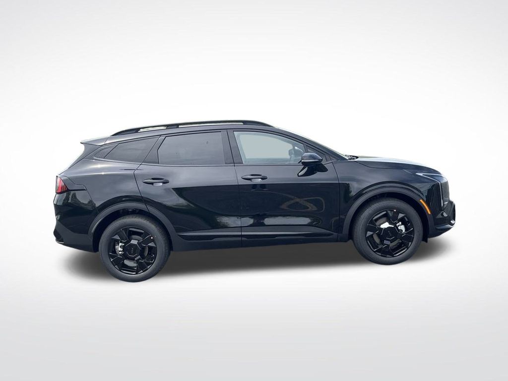2026 Kia Sportage X-Line photo 4