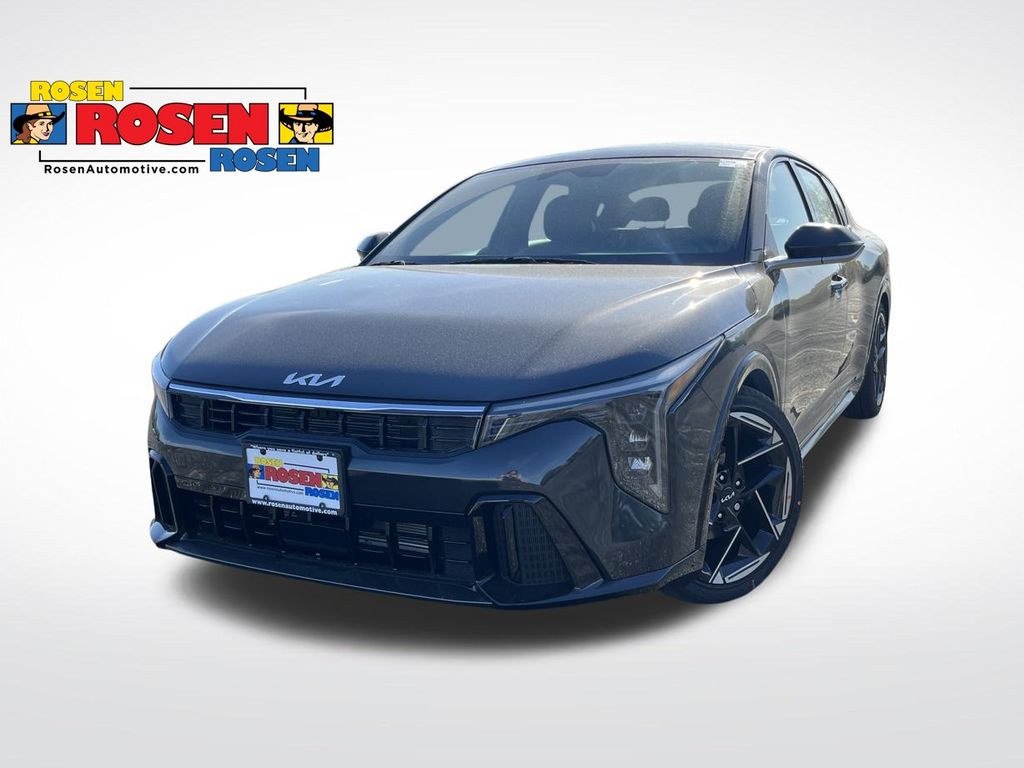 2025 Kia K4 GT-Line's photo