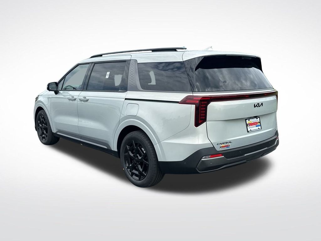 2026 Kia Carnival SX Prestige photo 3