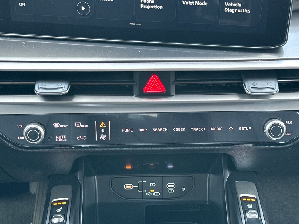 2026 Kia Sorento S - Photo 23