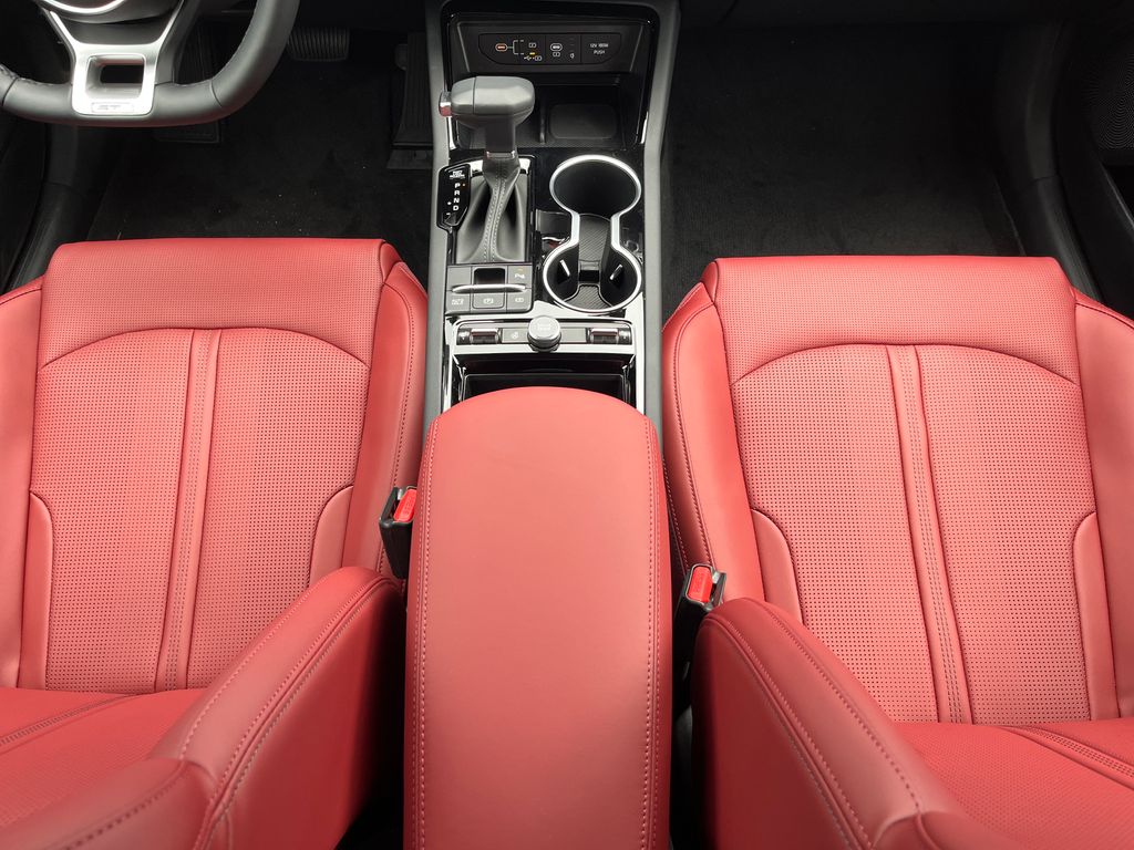 2026 Kia K5 GT-Line - Photo 32