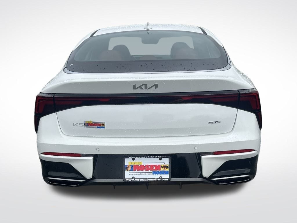 2026 Kia K5 GT-Line photo 4