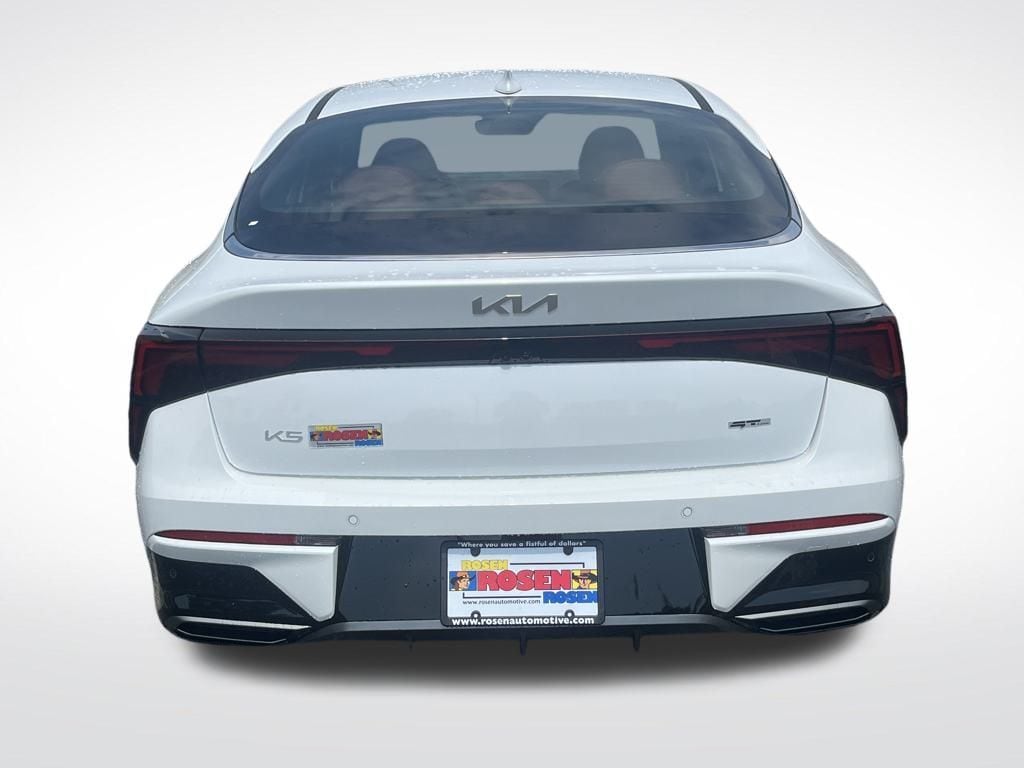 2026 Kia K5 GT-Line photo 4