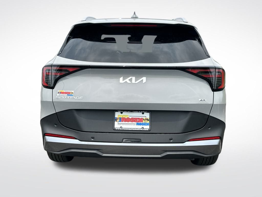 2026 Kia Sportage EX photo 3