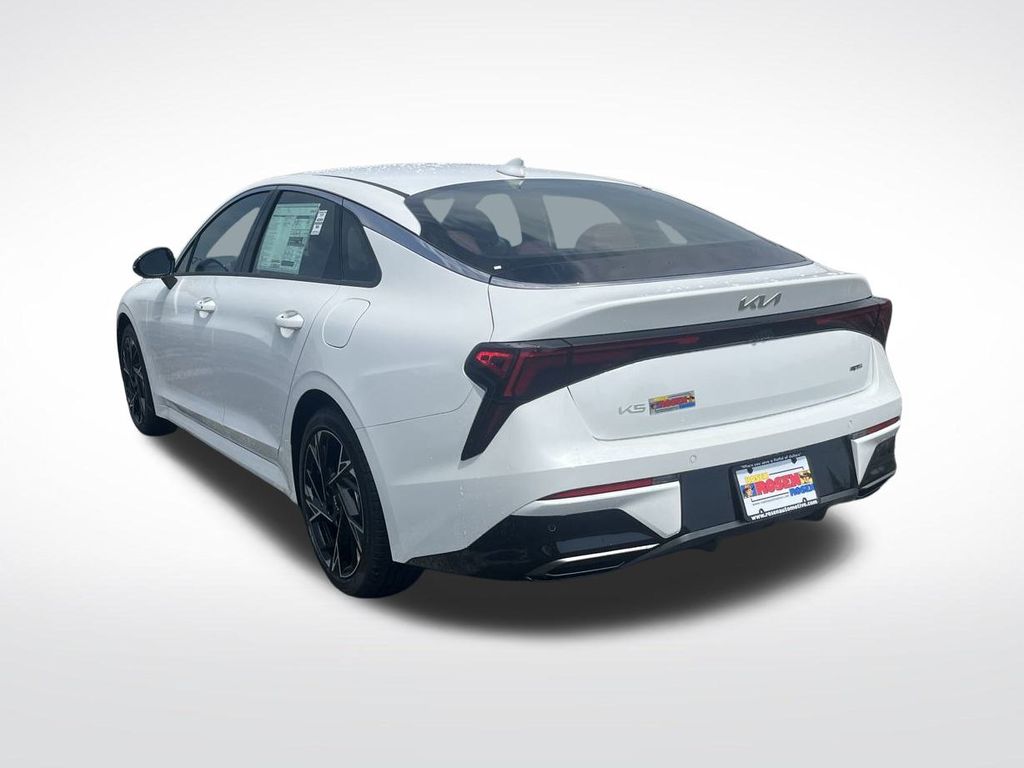 2026 Kia K5 GT-Line photo 3