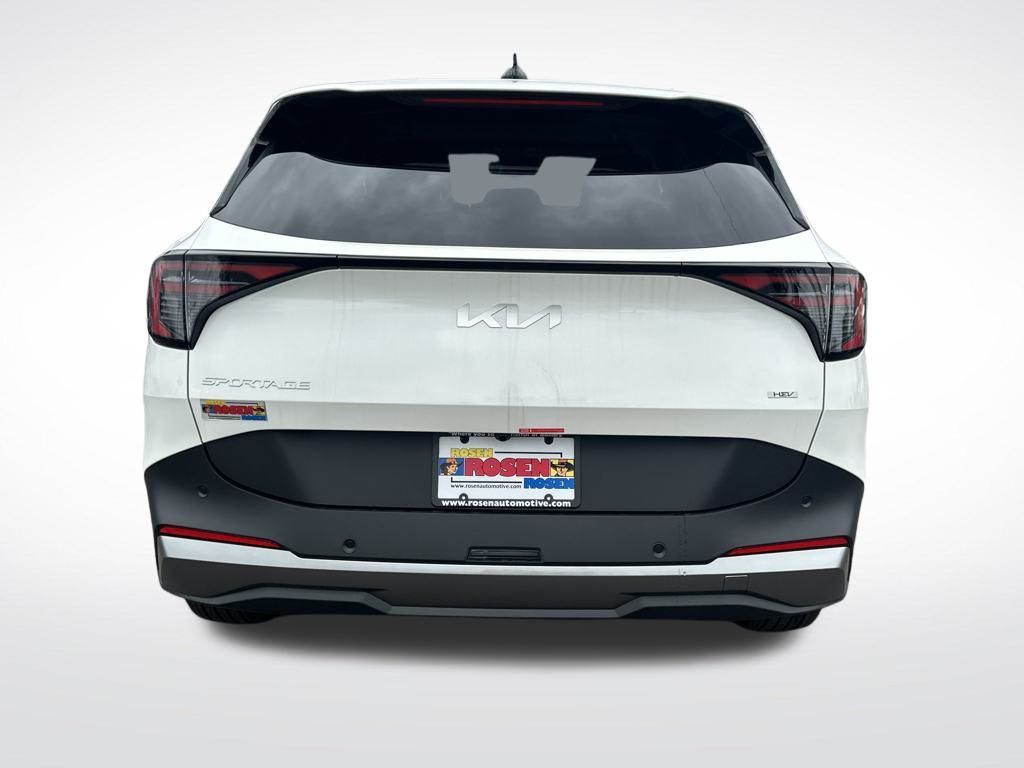 2026 Kia Sportage Hybrid S photo 4
