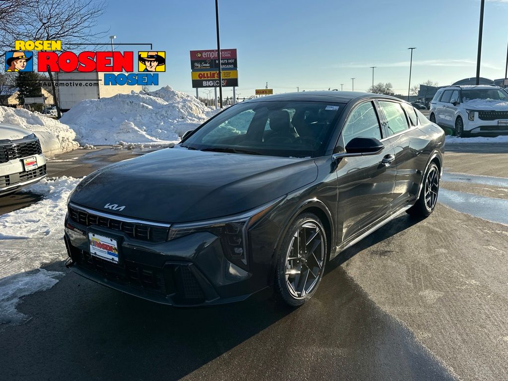 2025 Kia K4 GT-Line's photo
