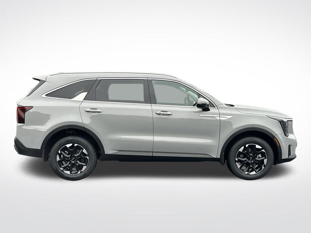 2026 Kia Sorento S - Photo 6