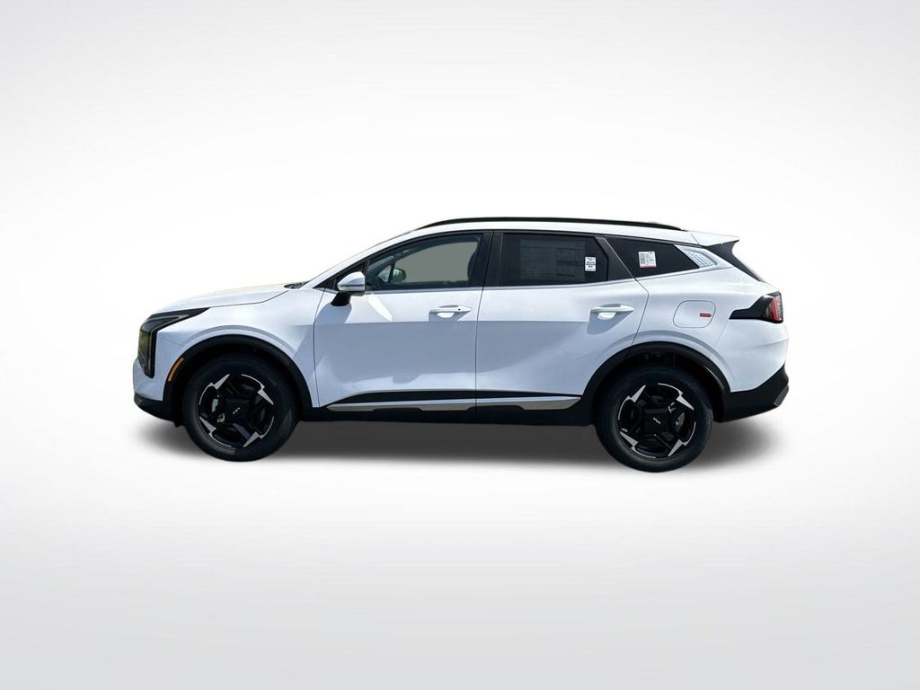 2026 Kia Sportage EX photo 2