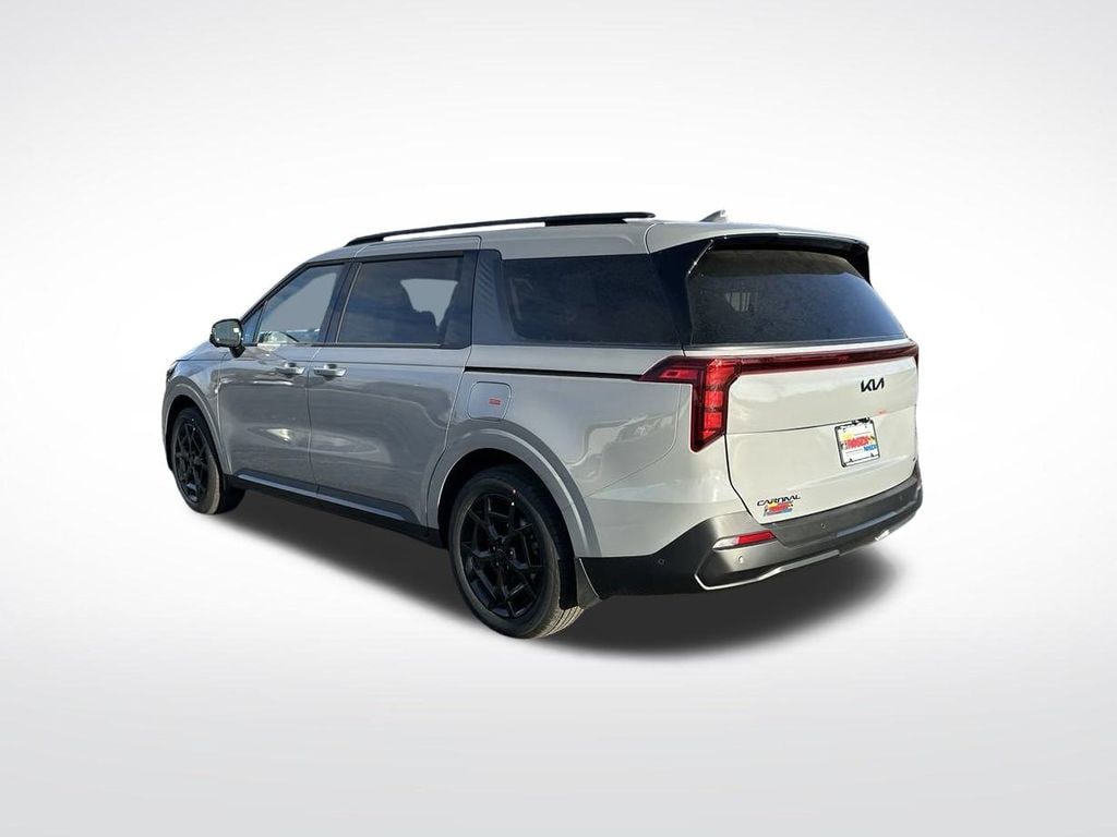New 2025 Kia Carnival Hybrid SX Van Passenger Van