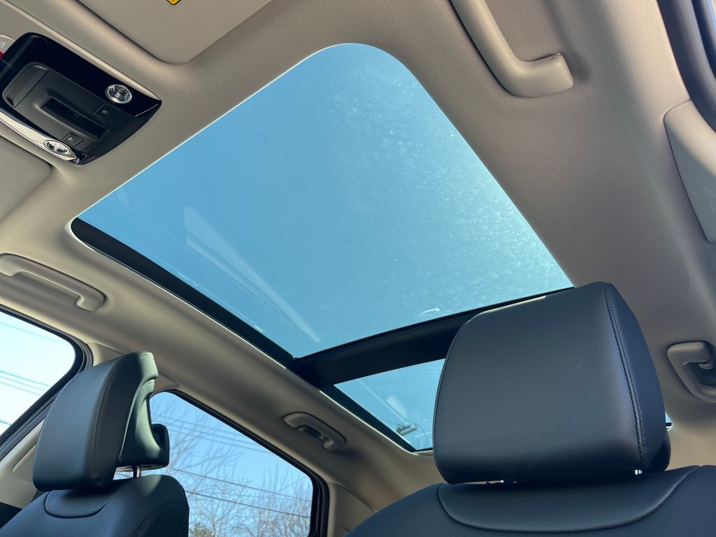 2026 Kia Sportage EX Hybrid - Photo 14