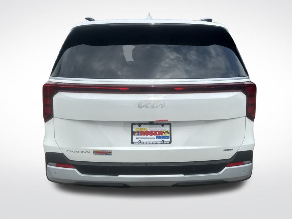 2026 Kia Carnival EX photo 2