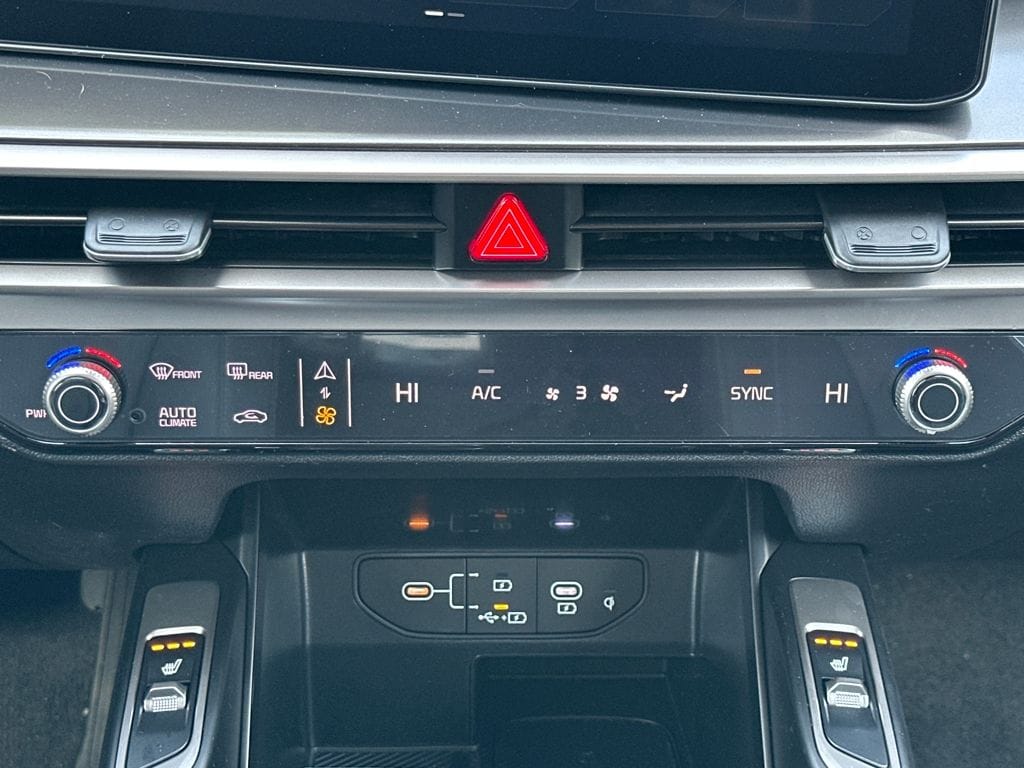 2026 Kia Sorento S - Photo 22