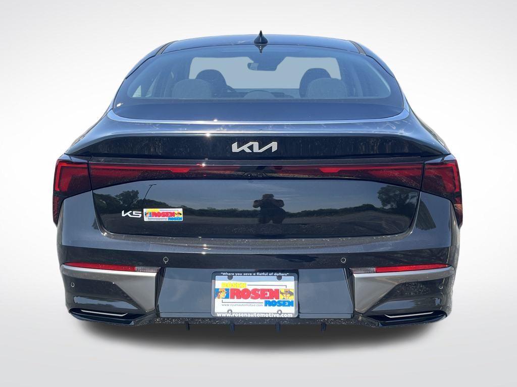 2026 Kia K5 LXS photo 4