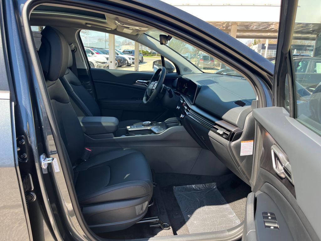2026 Kia Sportage EX Hybrid - Photo 16