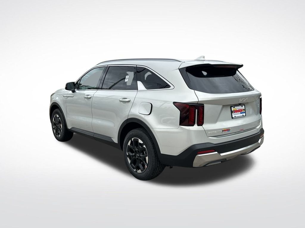 2026 Kia Sorento S photo 3