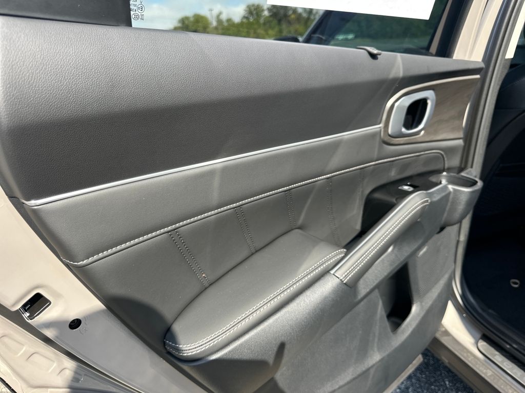 2026 Kia Sorento X-Line SX - Photo 14