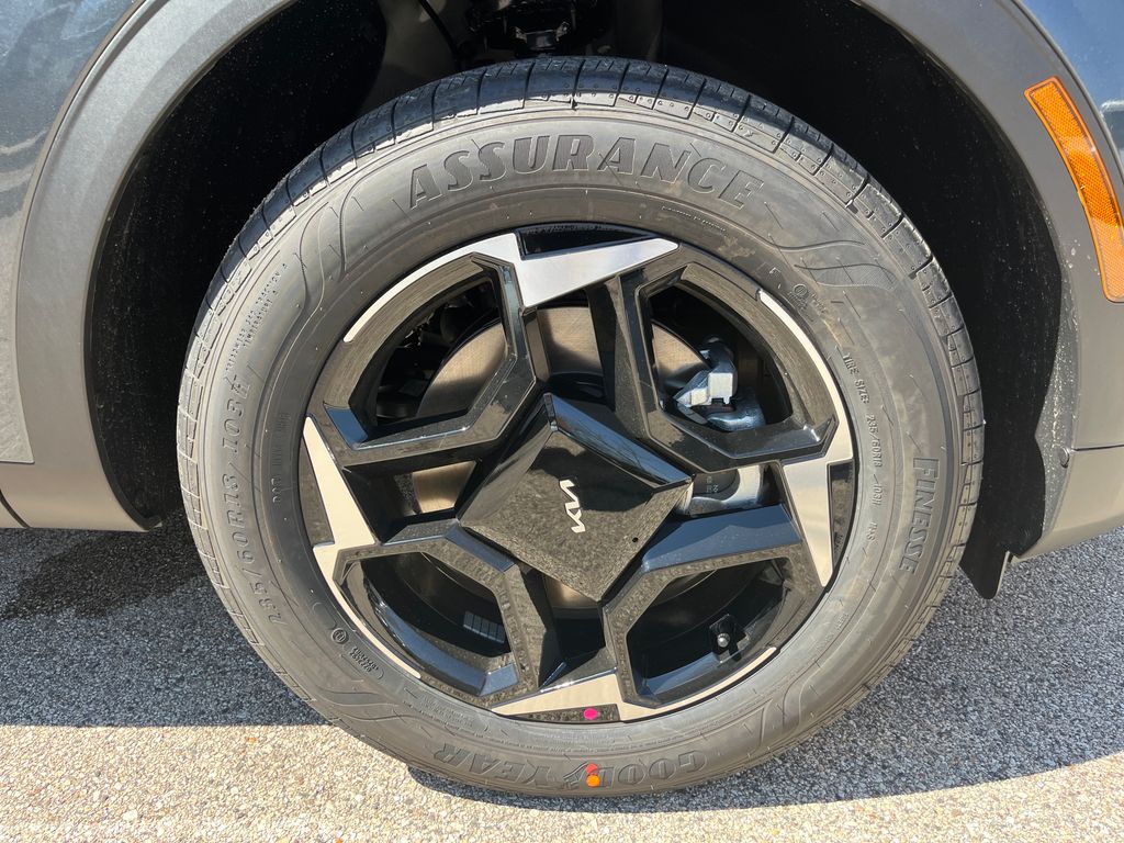 2026 Kia Sportage EX Hybrid - Photo 11