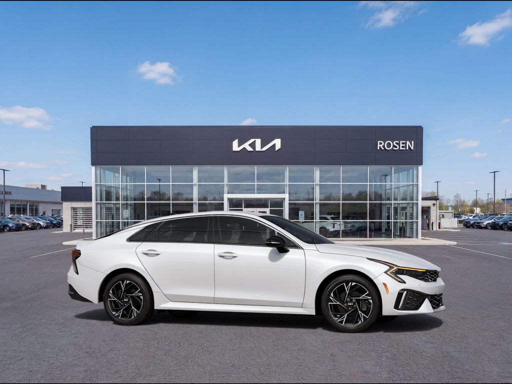 2026 Kia K5 GT-Line - Photo 14