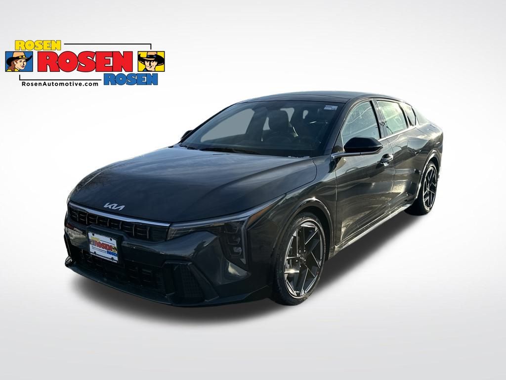 2025 Kia K4 GT-Line's photo