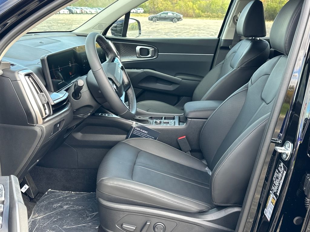 2026 Kia Sorento S photo 3