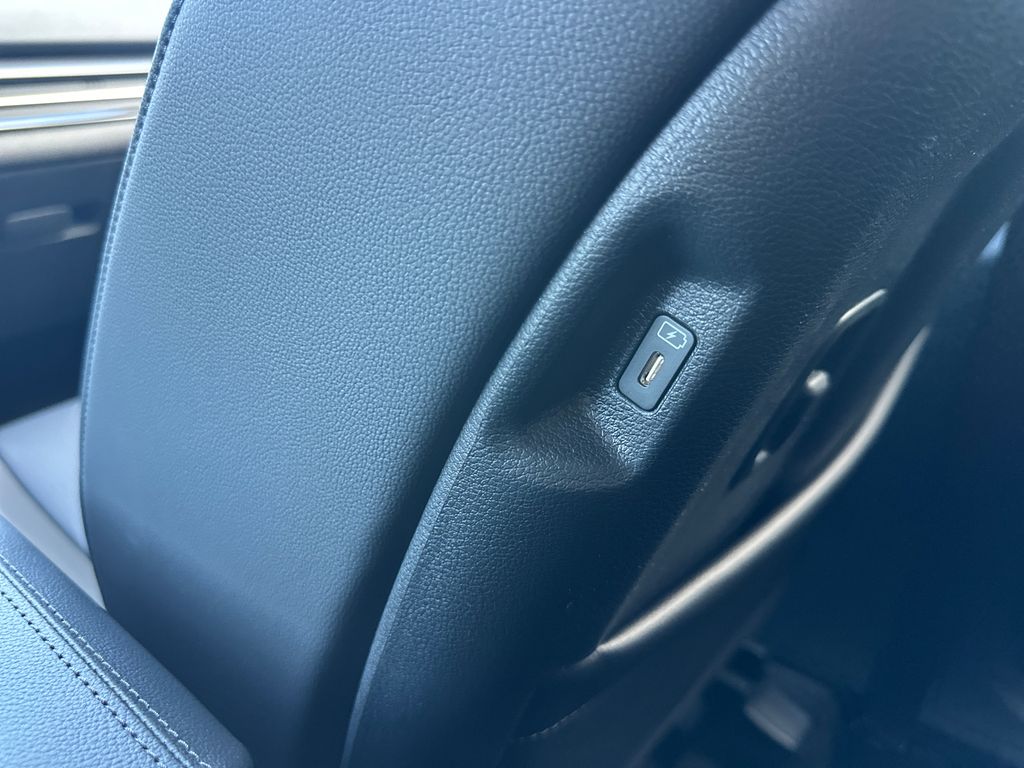 2026 Kia Sportage EX Hybrid - Photo 14