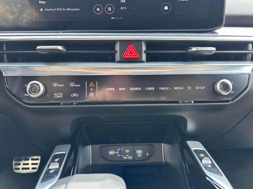 2026 Kia Sorento X-Line SX Prestige - Photo 28