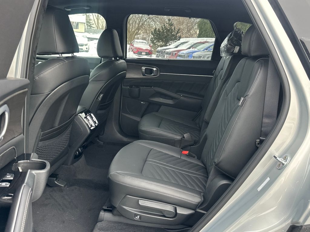 2026 Kia Sorento X-Line SX Prestige - Photo 14