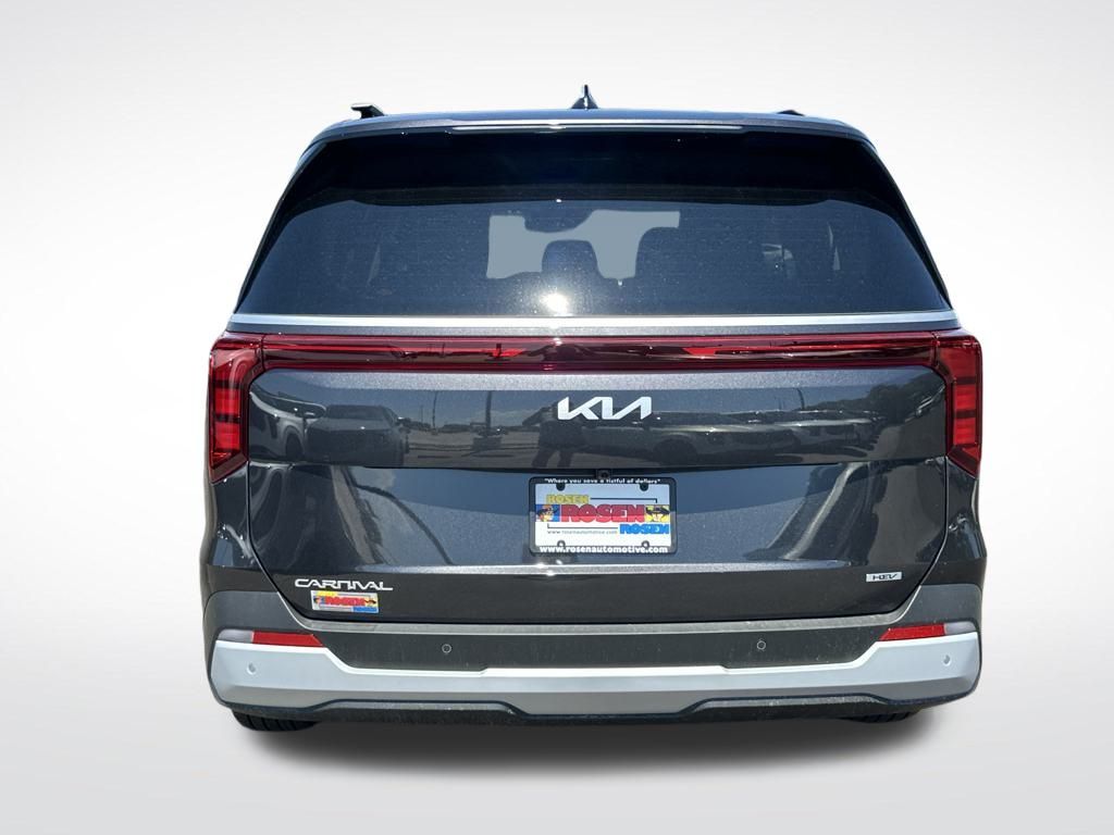 2026 Kia Carnival EX photo 3
