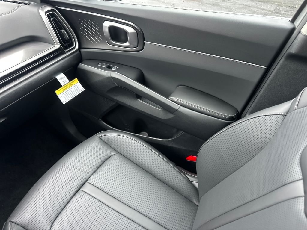 2026 Kia Sorento S - Photo 29