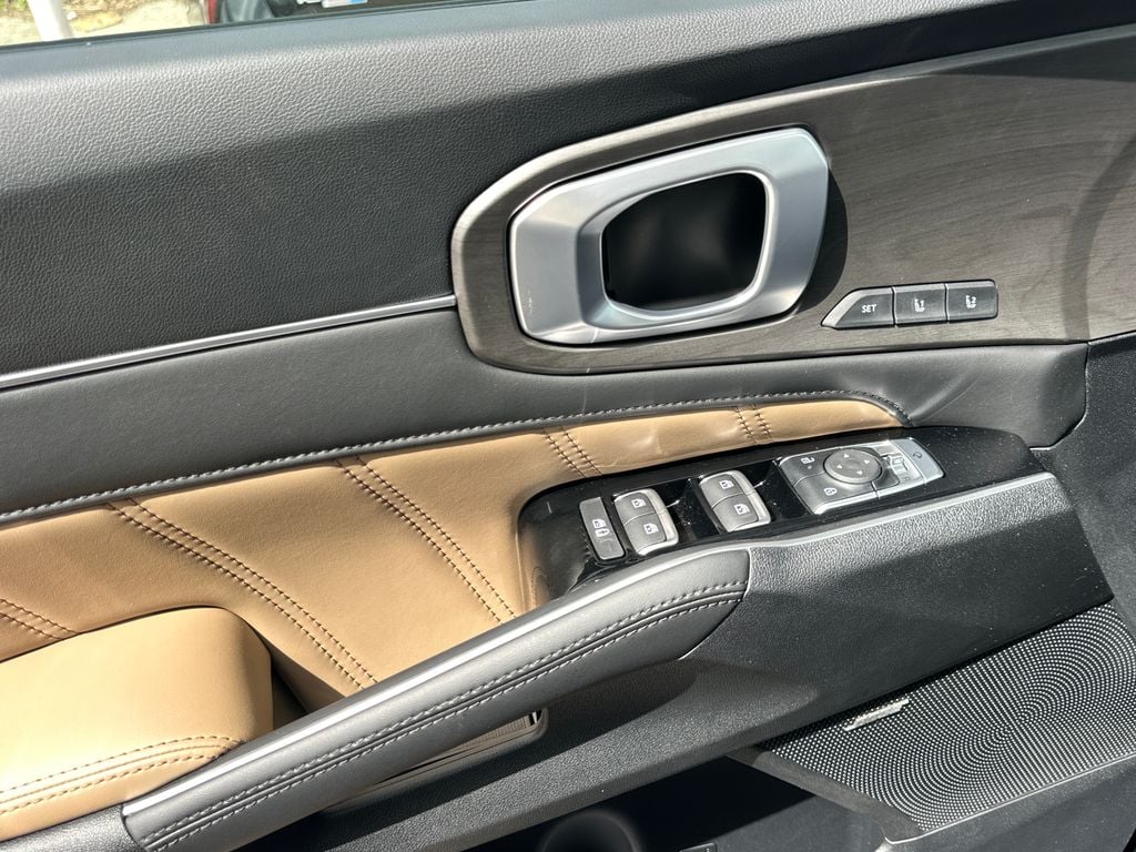 2026 Kia Sorento X-Line SX Prestige - Photo 10