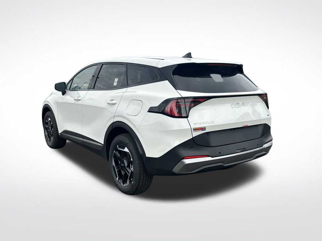 2026 Kia Sportage Hybrid S photo 3