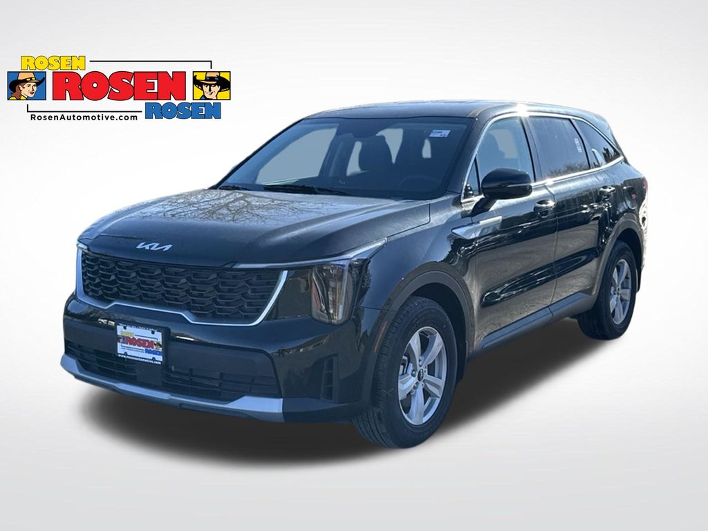 2026 Kia Sorento LX AT's photo