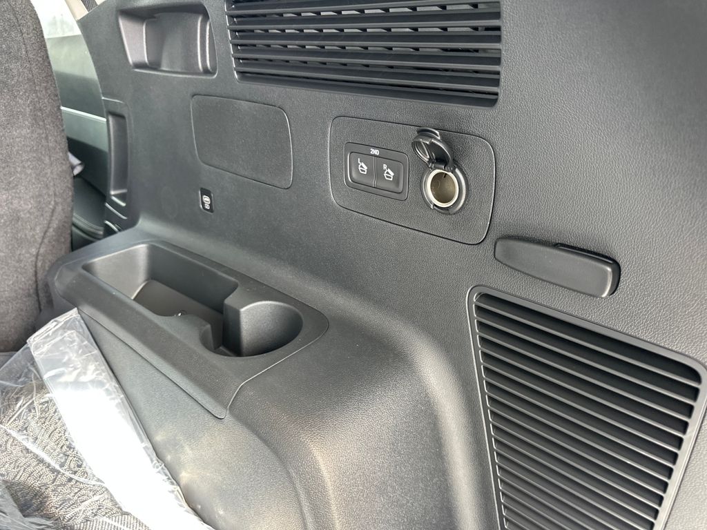 2026 Kia Sorento S - Photo 37