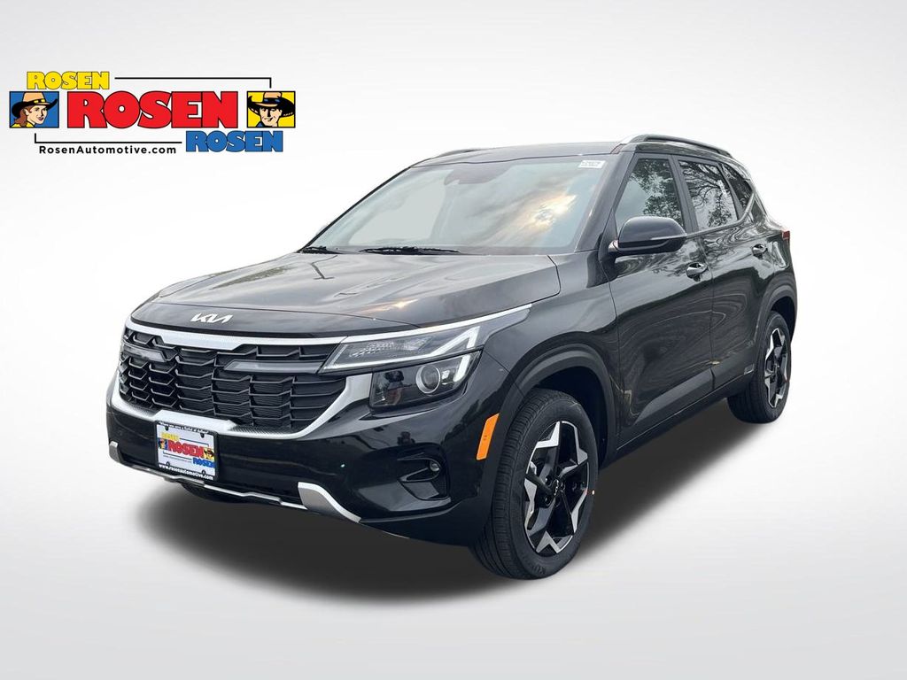 2025 Kia Seltos S's photo