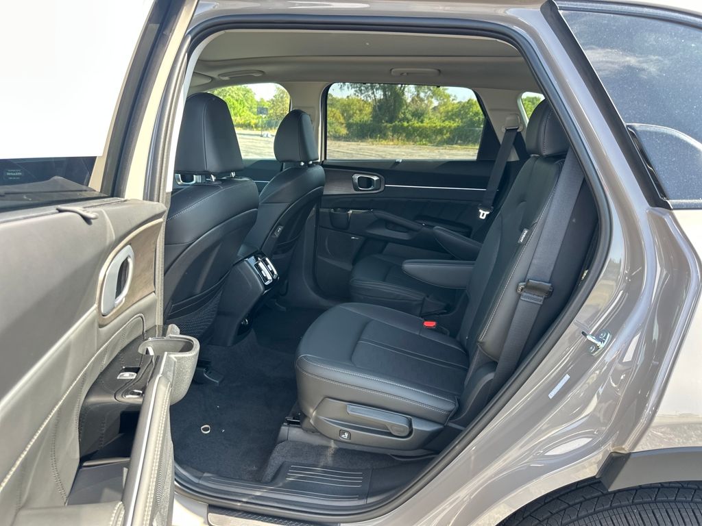 2026 Kia Sorento X-Line SX - Photo 13