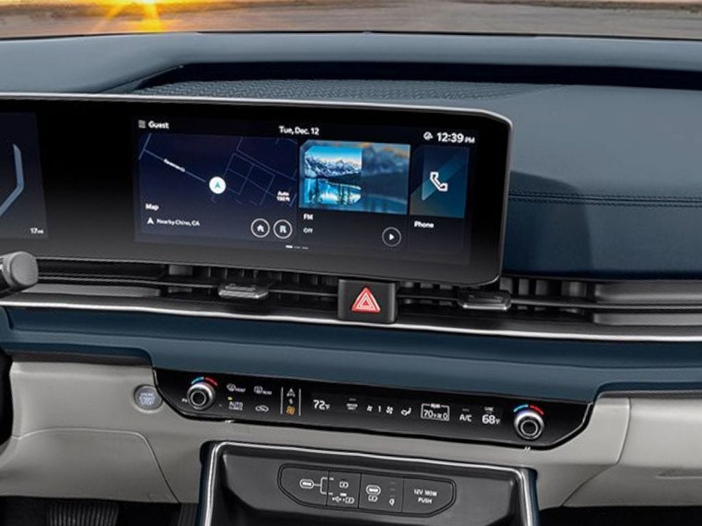 2026 Kia Carnival SX - Photo 9