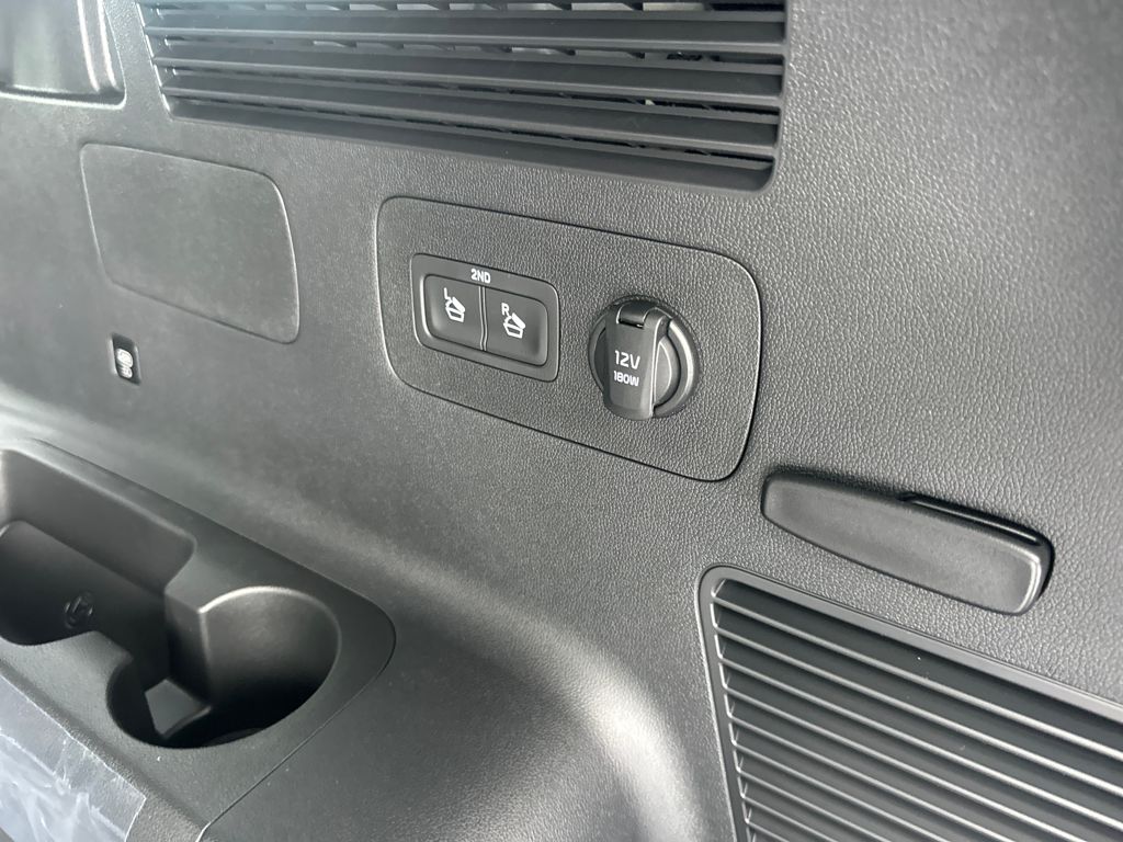 2026 Kia Sorento X-Line SX Prestige - Photo 38