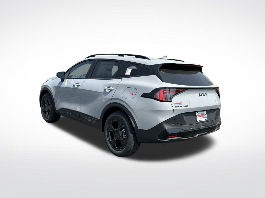 2026 Kia Sportage X-Line photo 2