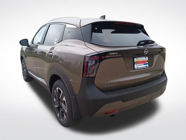 2026 Nissan Kicks SV photo 2